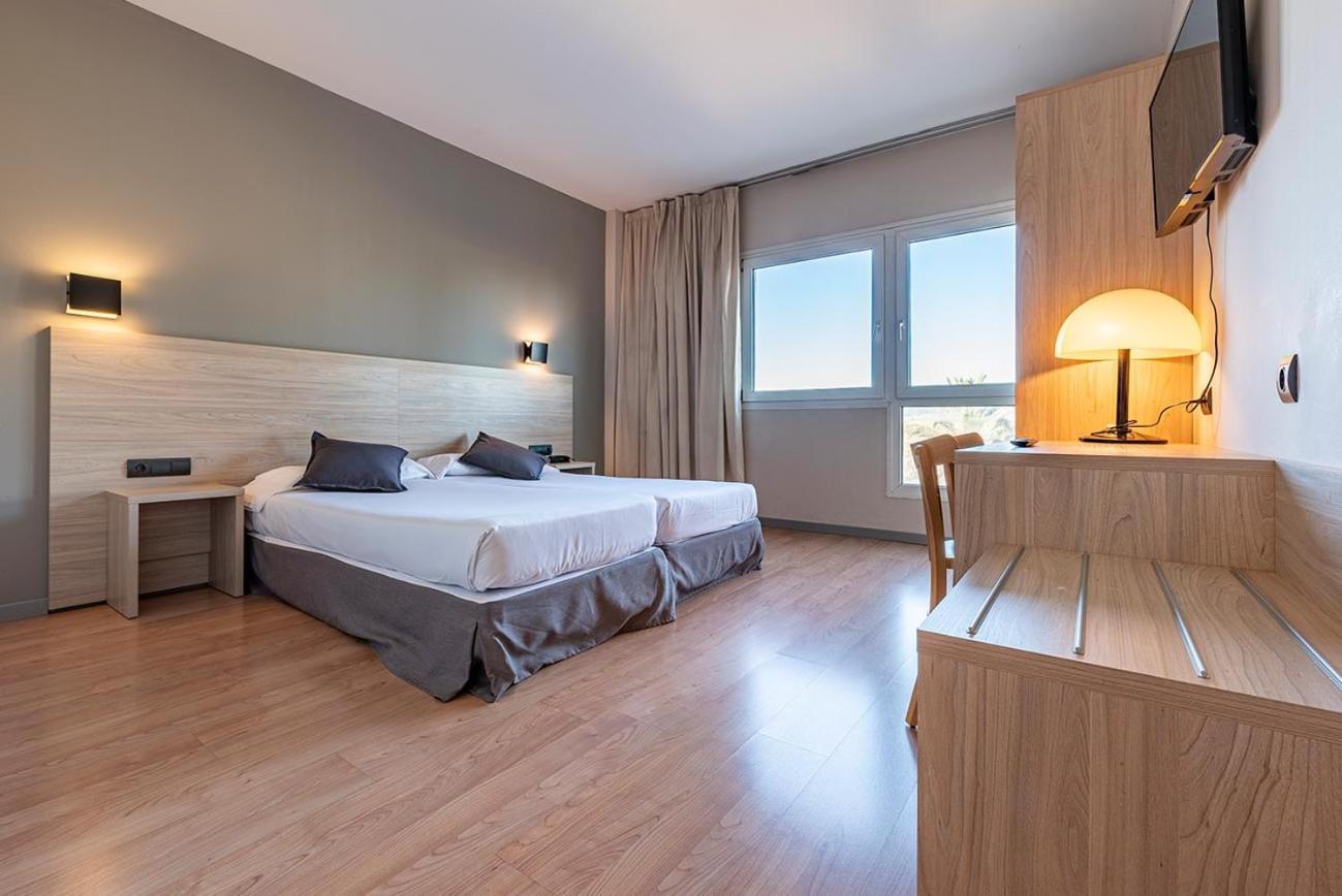 Hotel Air Penedes Vilafranca del Penedes Luaran gambar